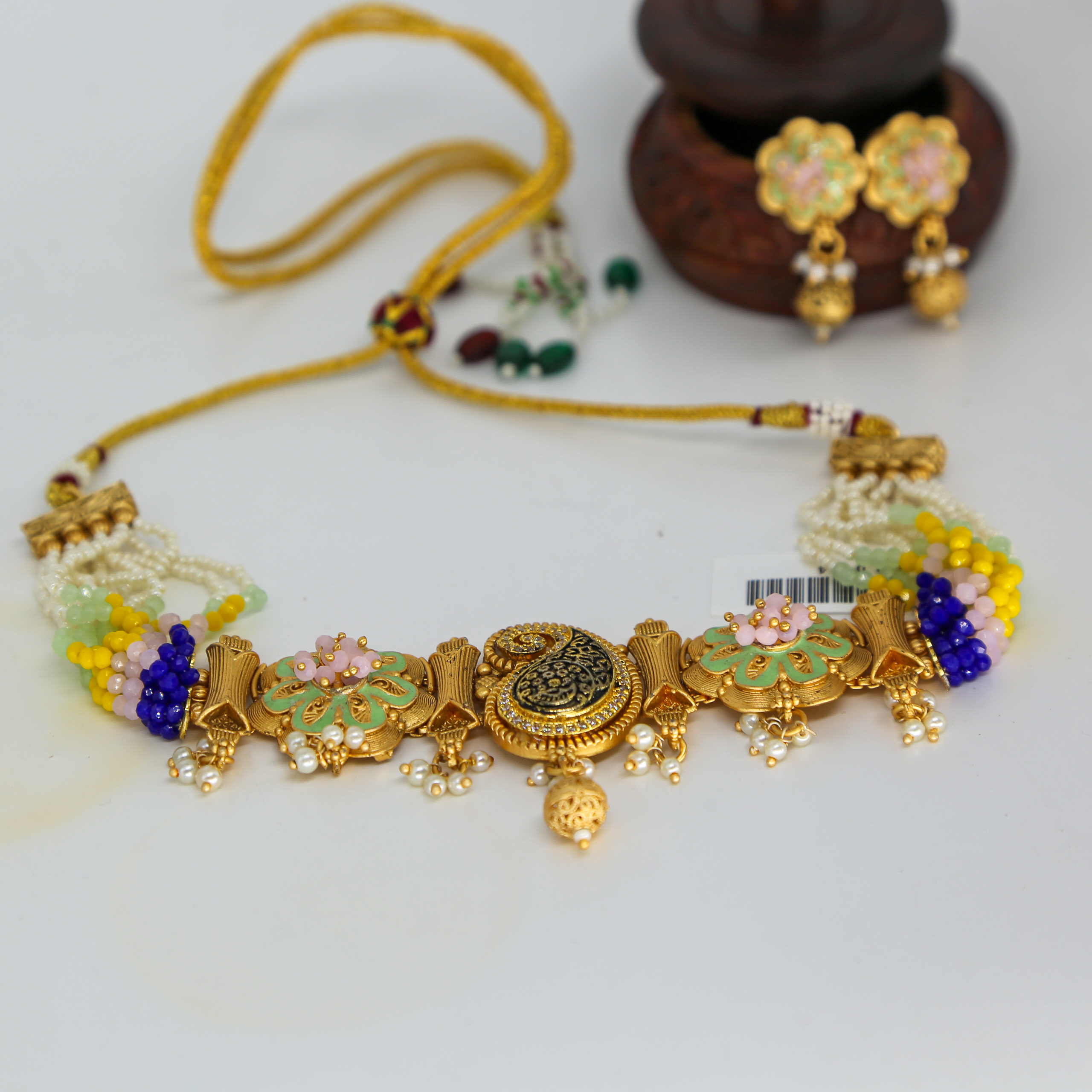 Amazing Stone Beaded Pastel Necklace Set With Earring