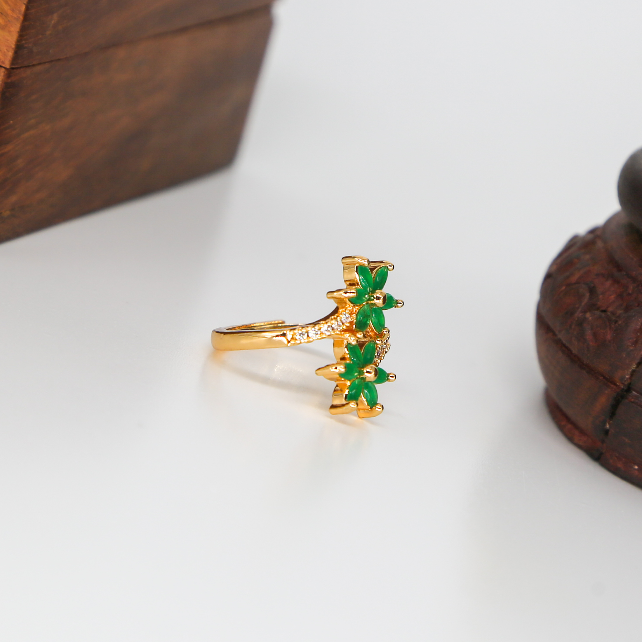 Gold Flower Shape Green Stone Ring - Image 3