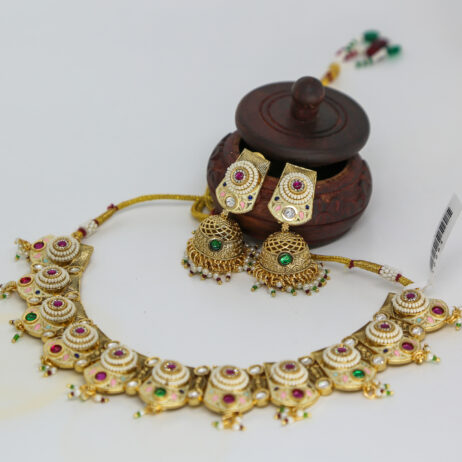 Stunning Gold Plated Stone Necklace Set With Pearl Drop Earring