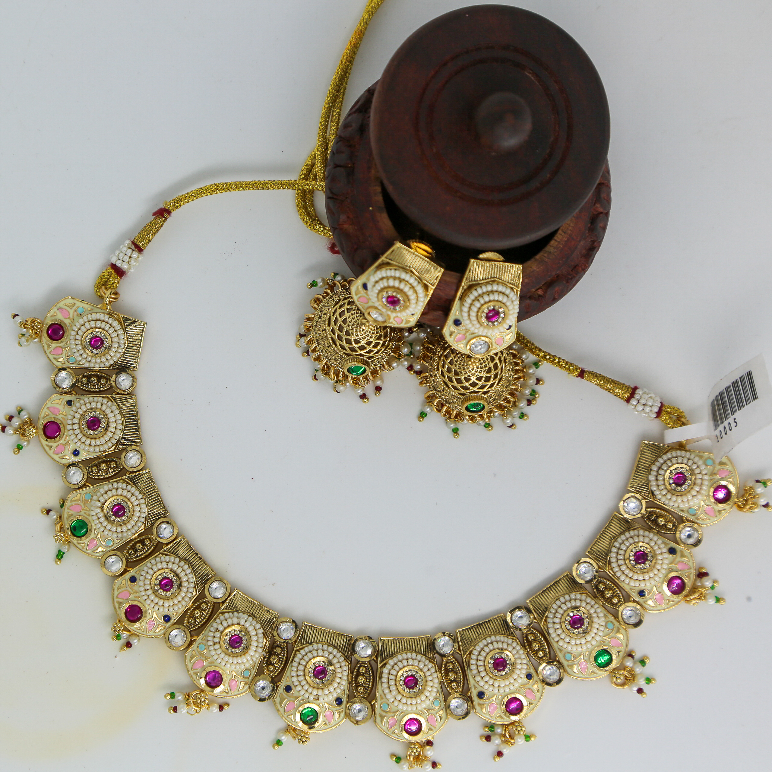 Stunning Gold Plated Stone Necklace Set With Pearl Drop Earring - Image 2