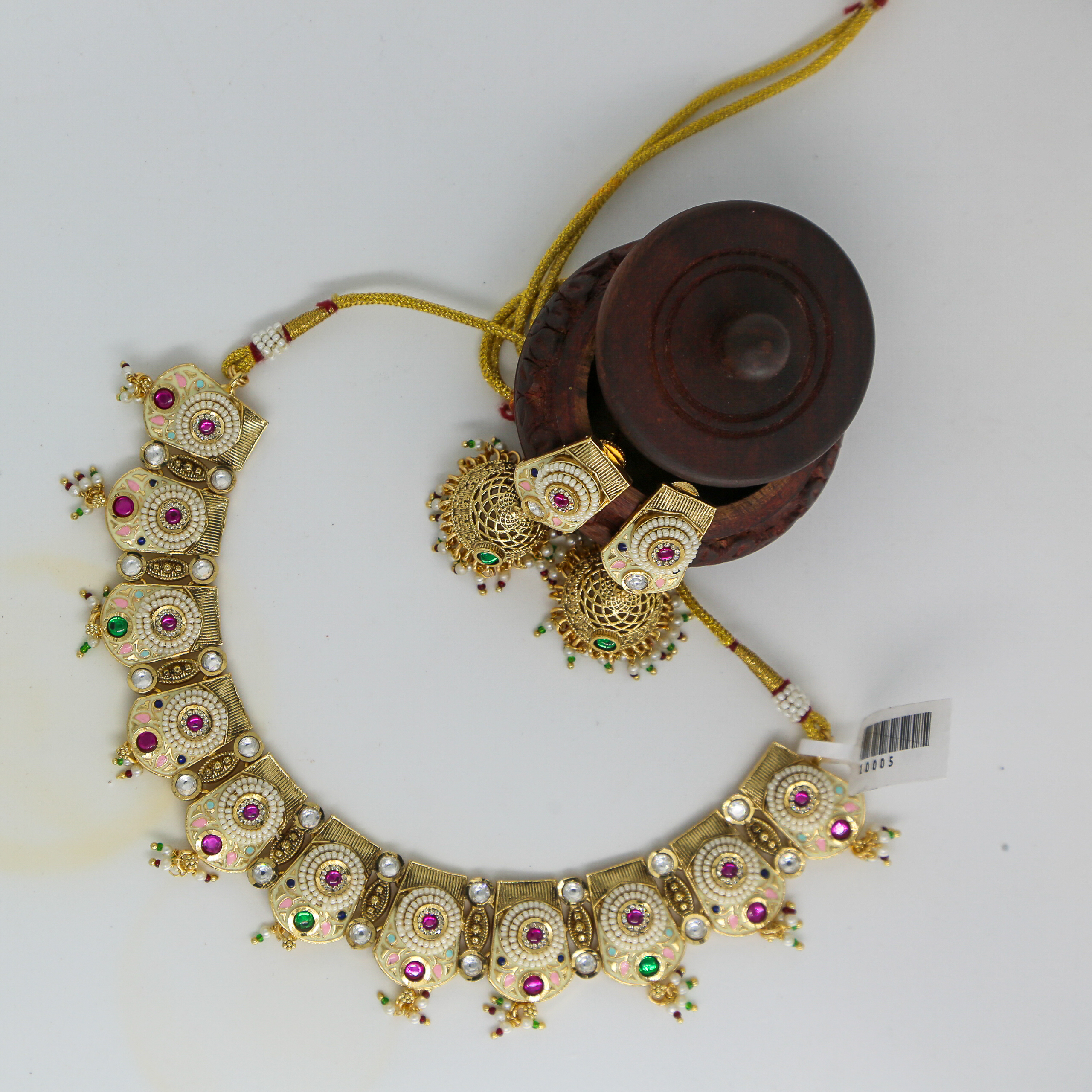 Stunning Gold Plated Stone Necklace Set With Pearl Drop Earring - Image 4