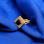 Adjustable Black Stone Women Finger Ring