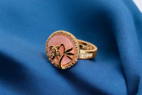 Elegant White Small Stone Gold Plated Crystal Ring for Girls/Women