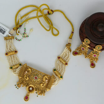 South Indian Temple Pendant Necklace Set with Pearl Strings