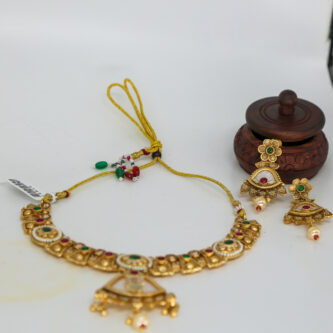 Gold-Plated Necklace Set with Enamel Detailing and Dangle Pendant - Image 4
