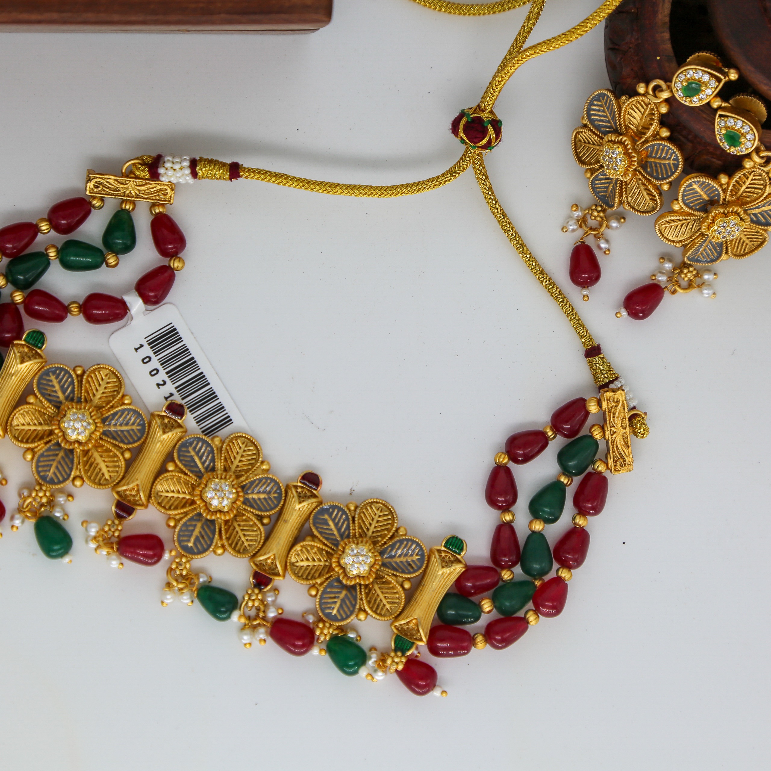 Antique Gold Floral Necklace Set with Red & Green Beads - Image 2