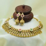 Antique Gold-Plated Kundan Choker Necklace Set with Teardrop Motifs & Jhumka Earrings